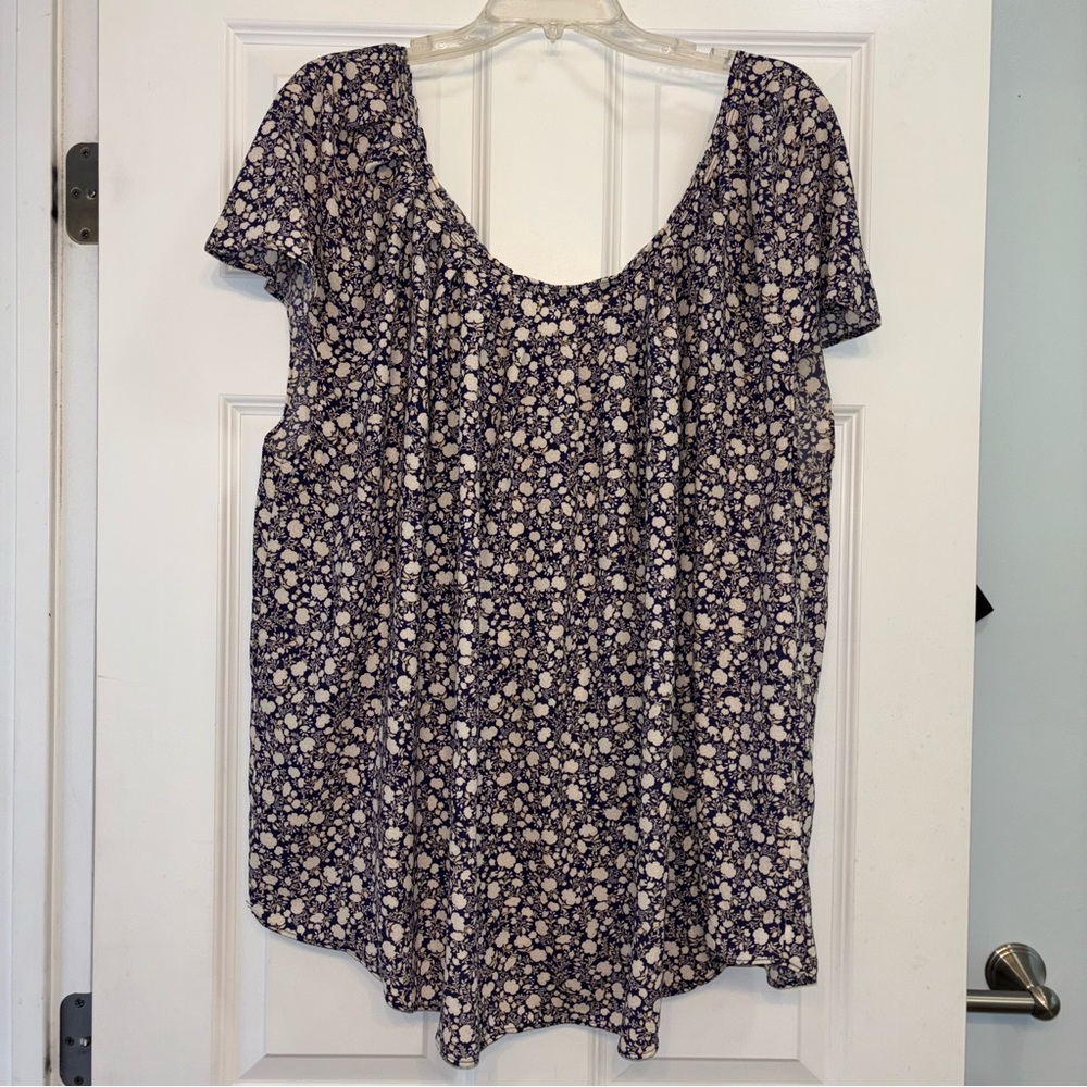 Lauren Conrad peasant floral tie back blue floral blouse